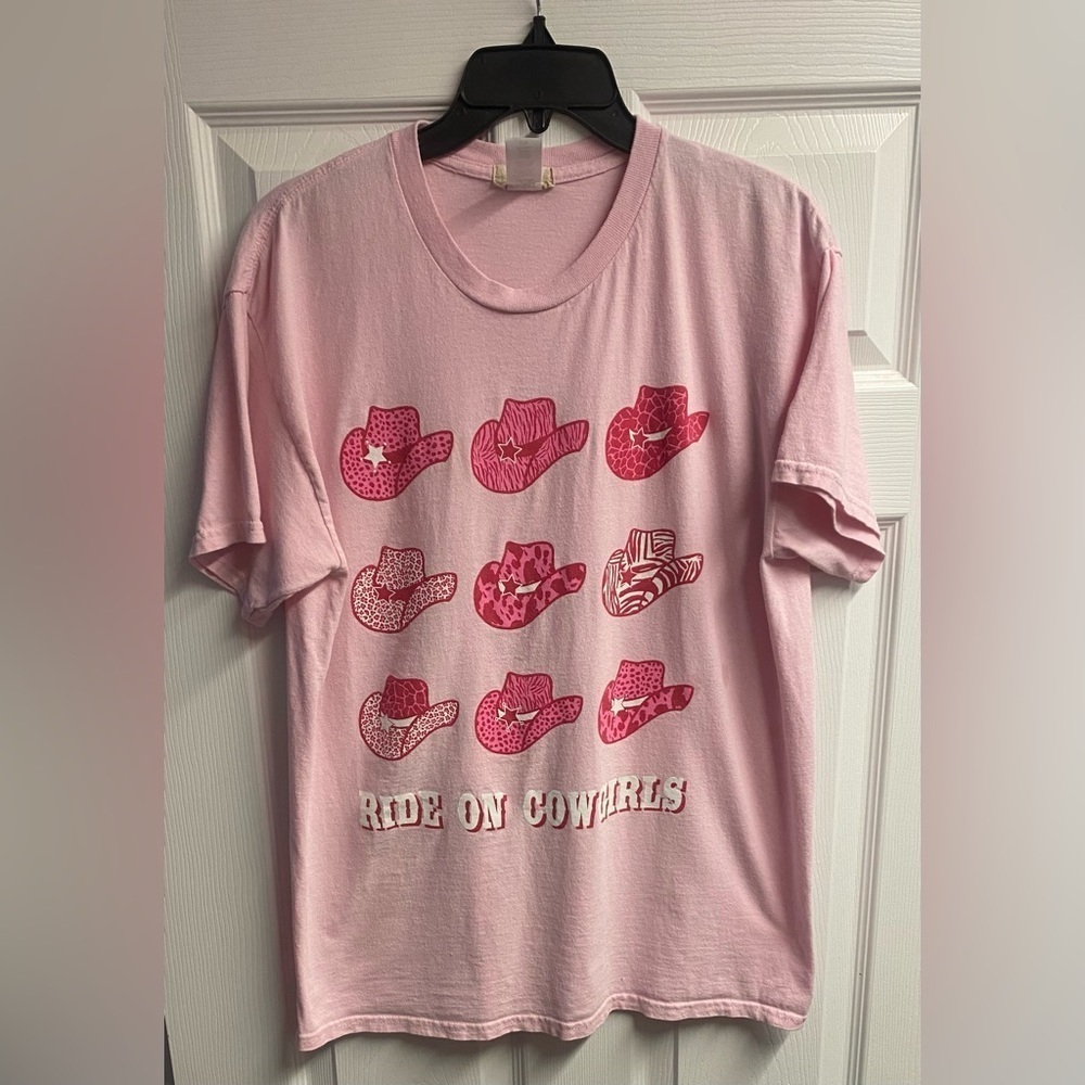 Altar’d State Oversized 100% Cotton “Ride On Cowgirls” Top Size Small/Medium